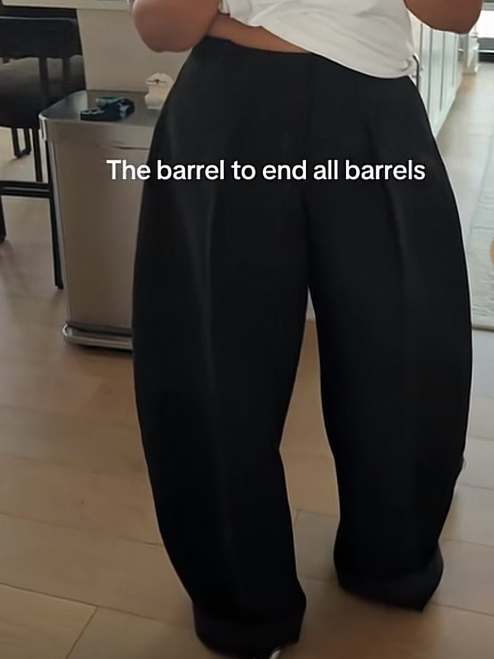NWT JACQUEMUS OVALO PANTS - Picture 4 of 5